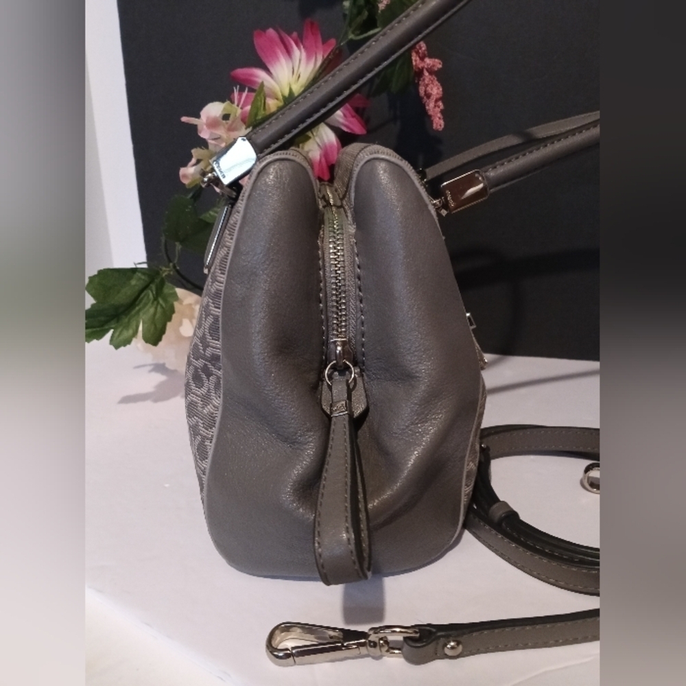 Coach Madison Op Art Gray Shoulder Bag - Picture 4 of 10
